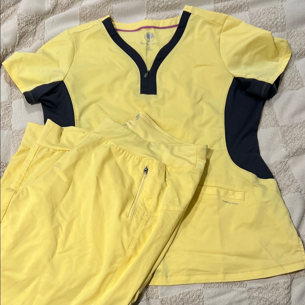 Healing Hands Yellow Scrub Set